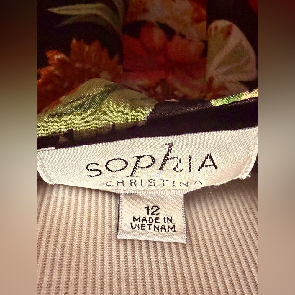 Sophia Christina Vibrant Floral Design with Green and Black Size-12 - Picture 5 of 8